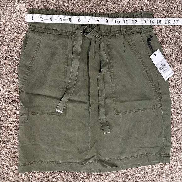 NWT Dex Olive Green Wash Lightweight Mini Skirt Size Small - Picture 3 of 8